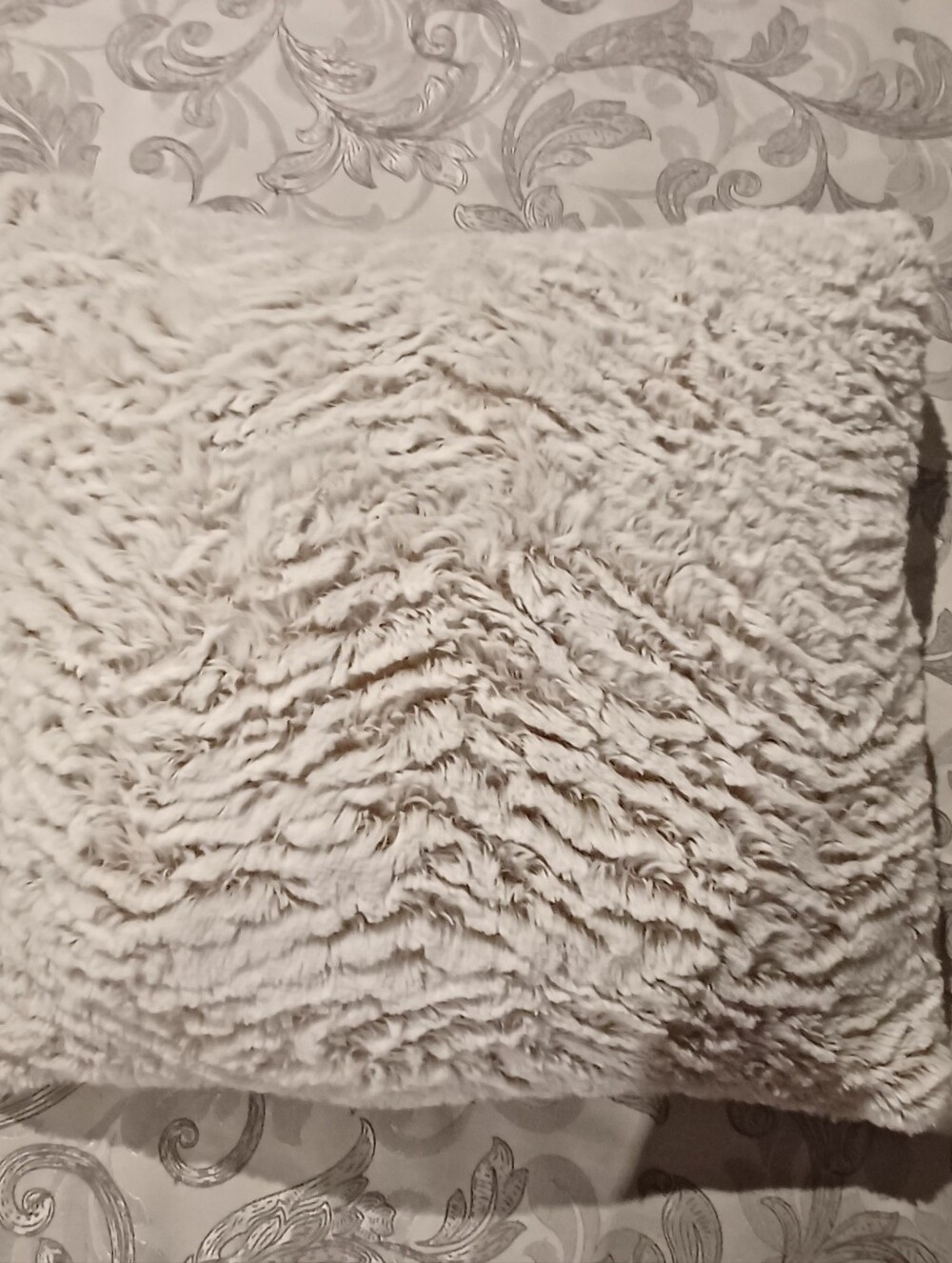 EUC Tan & White Textured Faux Fur Pillow